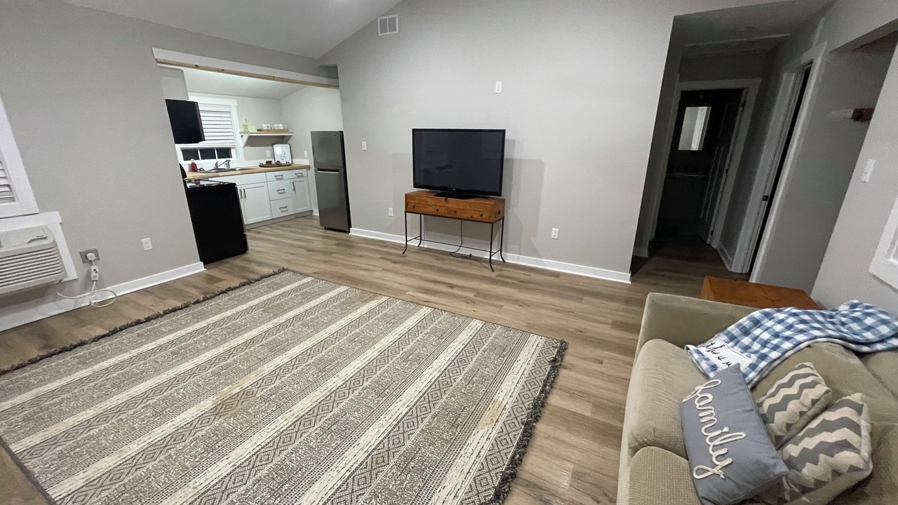Photo of Livingroom in Waneta