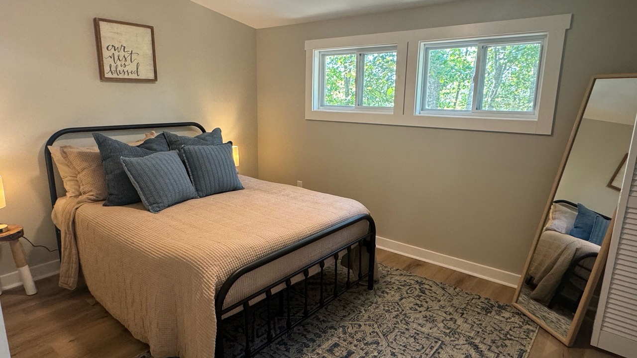 Photo of Bedroom in Waneta