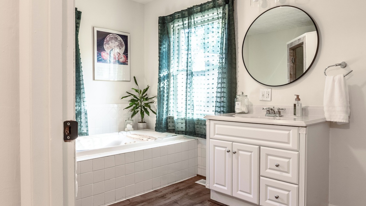 Photo of Bathroom in Central
