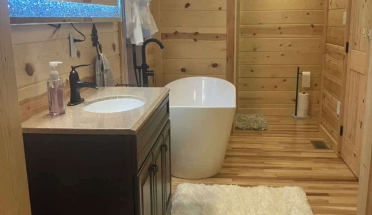 Photo of Bathroom in West Liberty