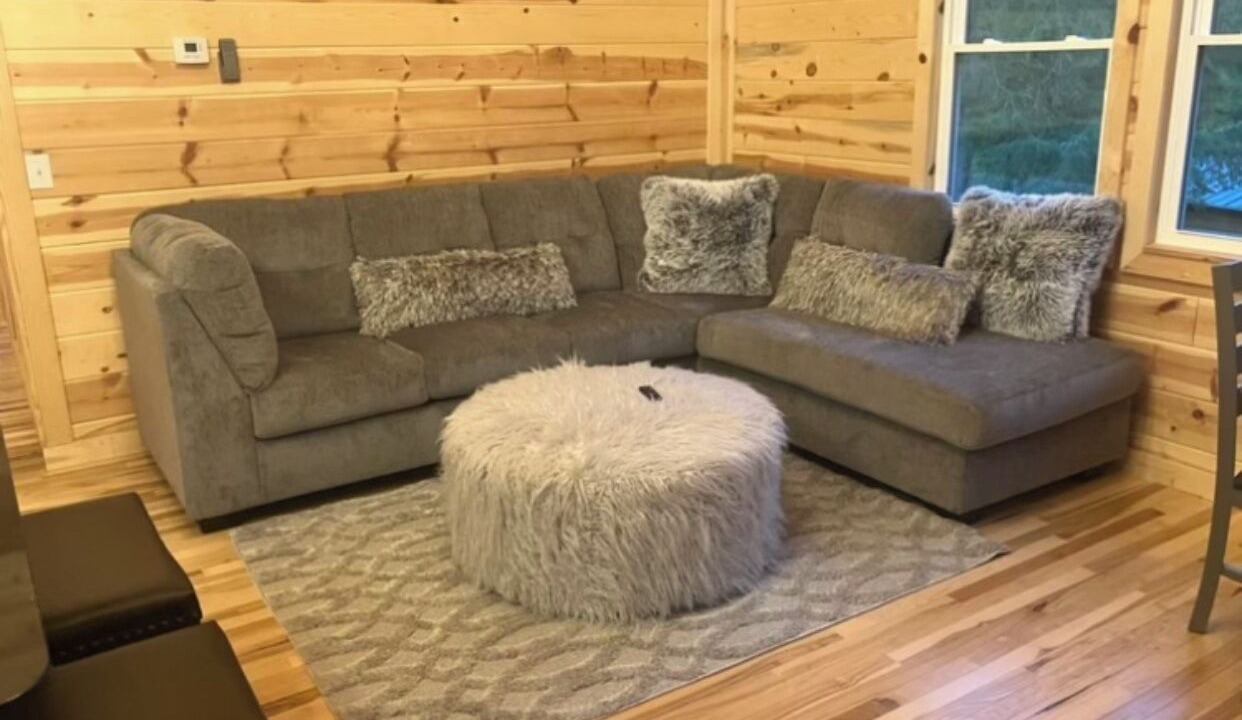 Photo of Livingroom in West Liberty