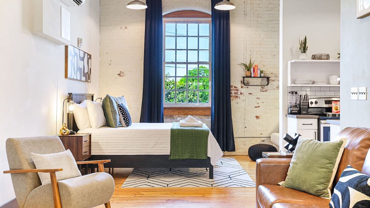 Photo of Bedroom in Downtown Knoxville