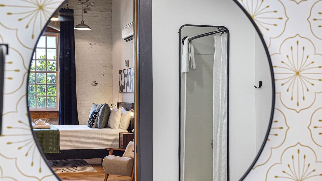 Photo of Bedroom in Downtown Knoxville