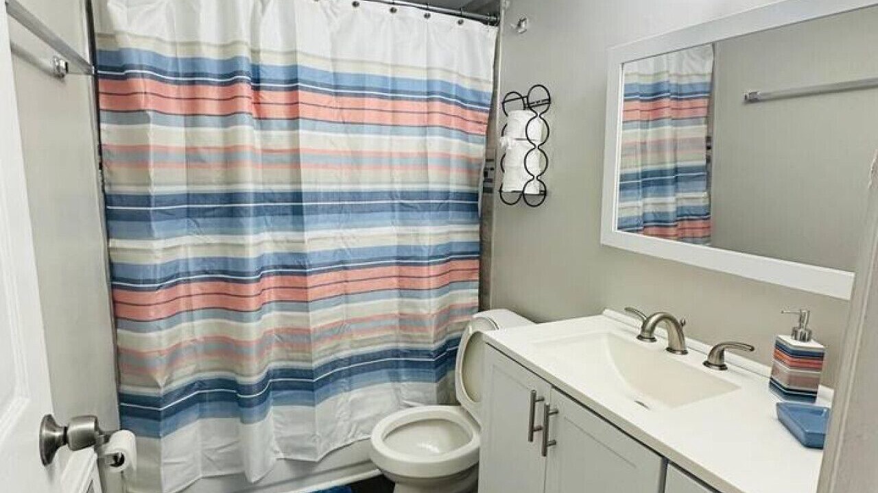 Photo of Bathroom in Reading