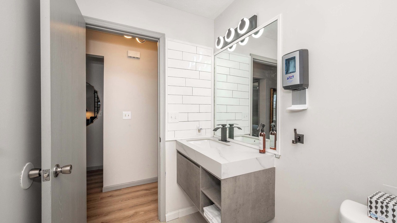 Photo of Bathroom in Williamstown