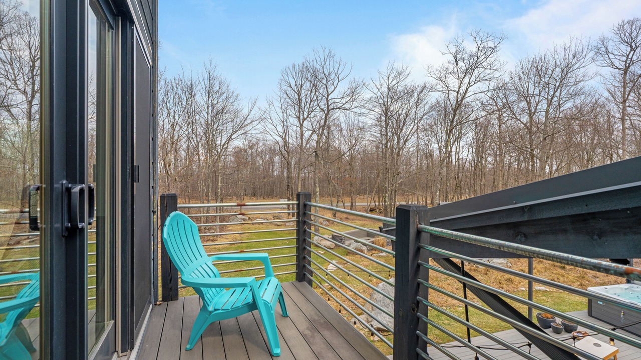 Photo of Patio Balcony in McHenry