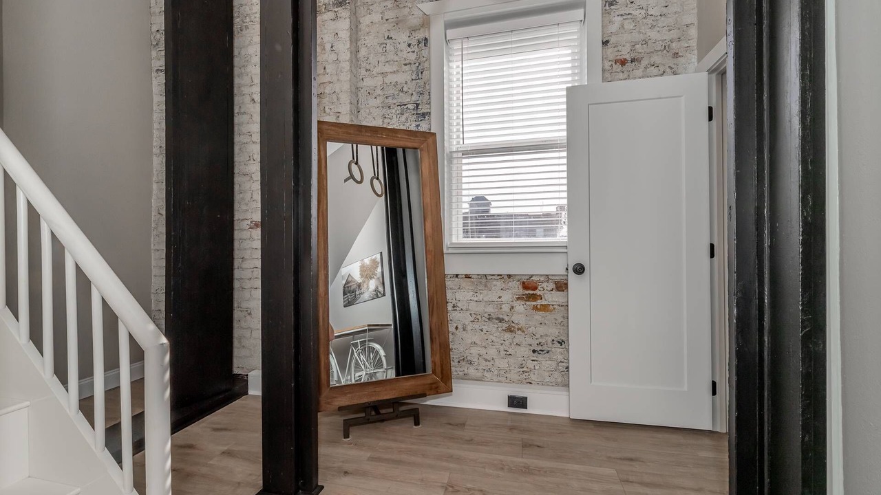 Photo of Bathroom in Old City