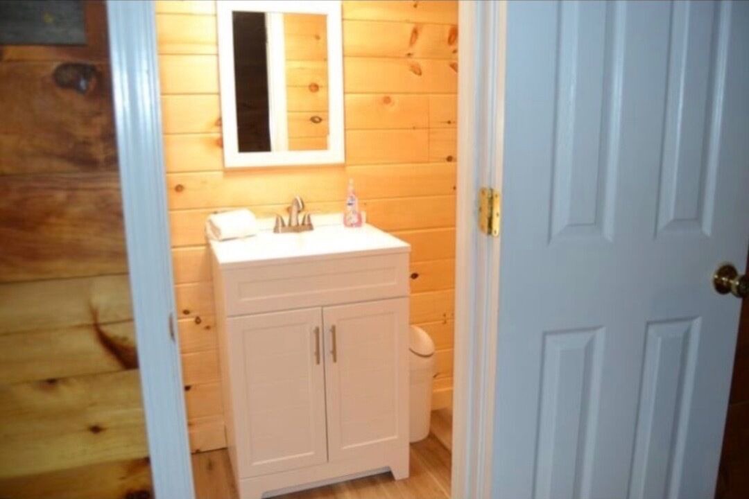 Photo of Bathroom in Stanton
