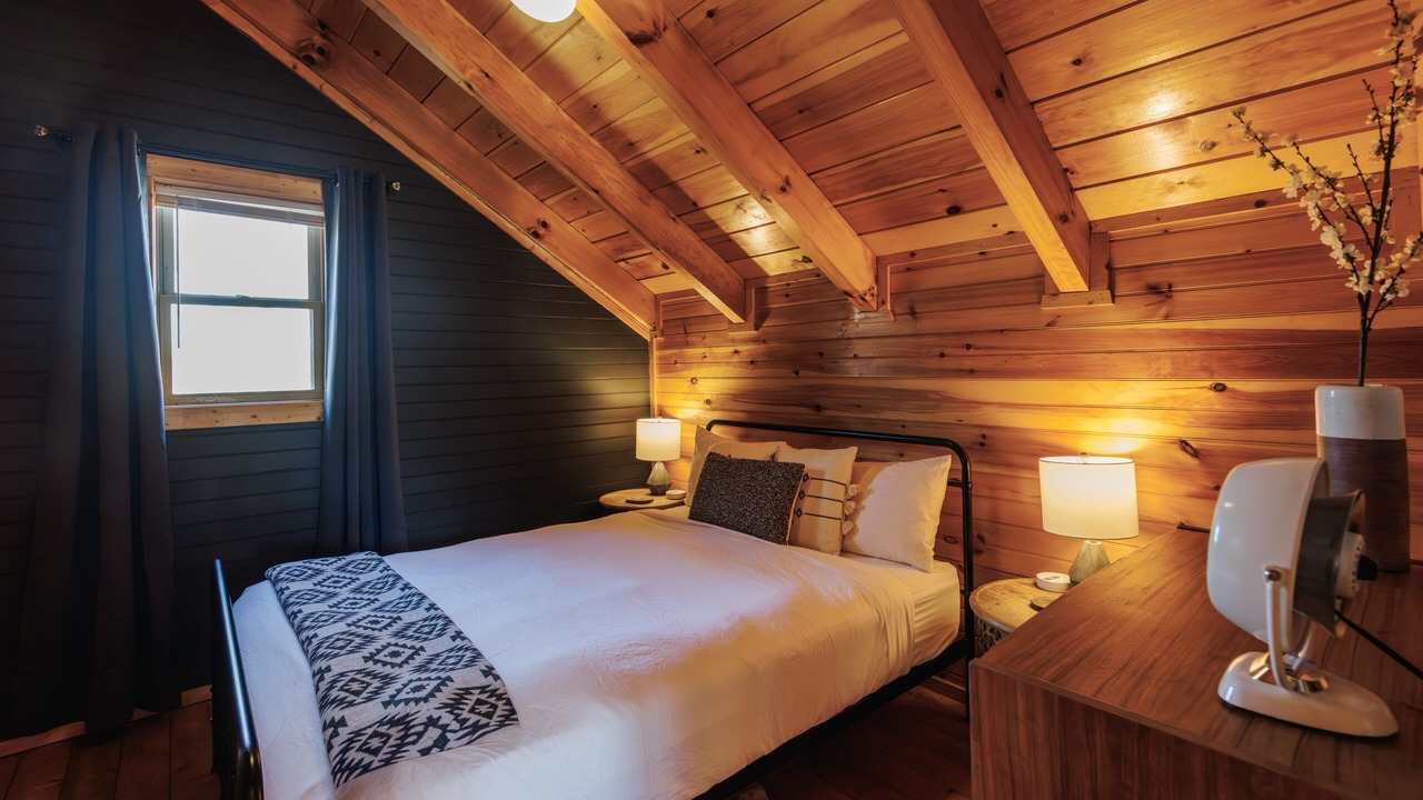 Photo of Bedroom in Rogers