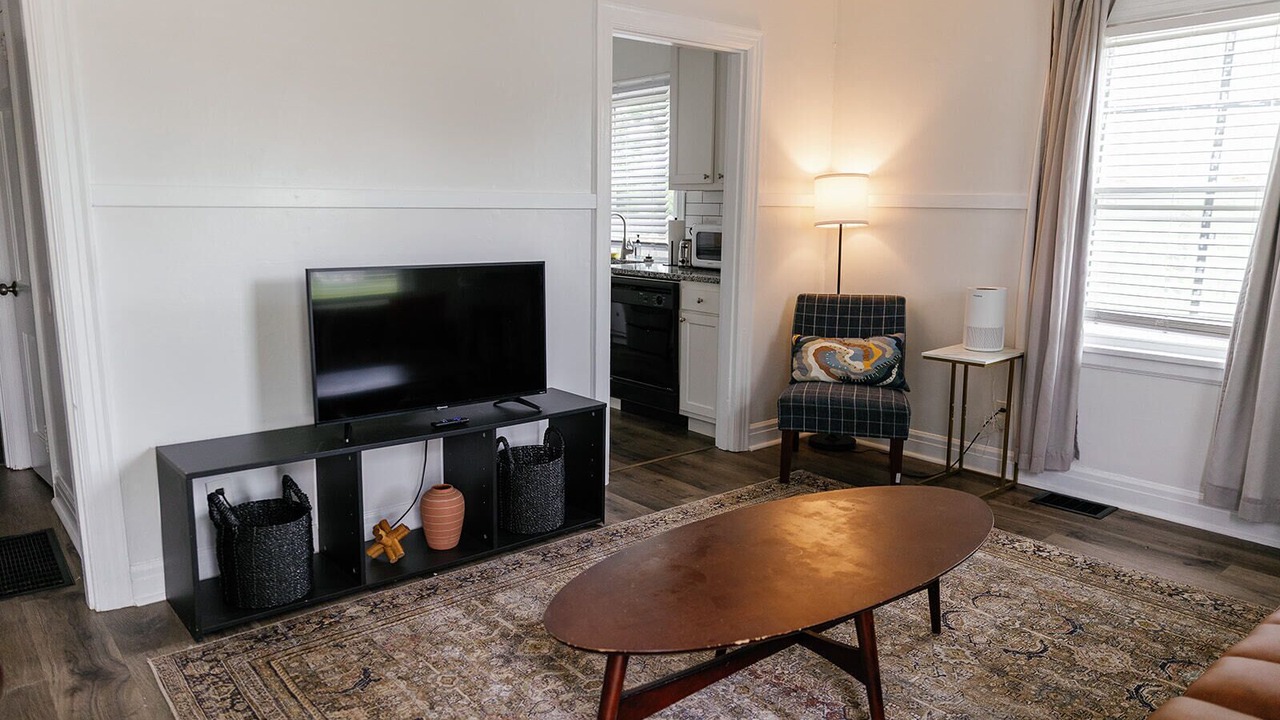 Photo of Livingroom in Lexington