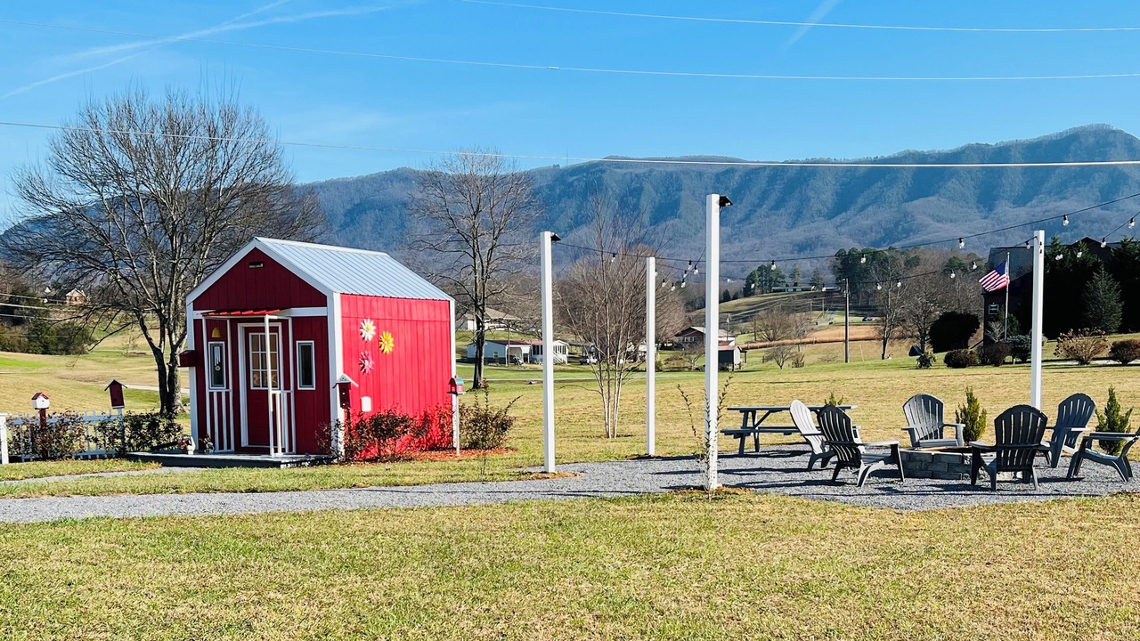 Photo of Outdoor in Dandridge