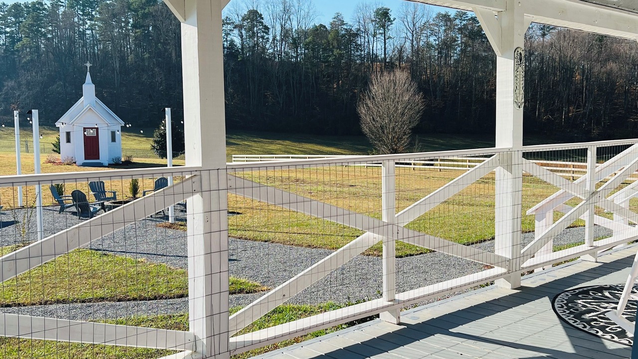 Photo of Patio Balcony in Dandridge