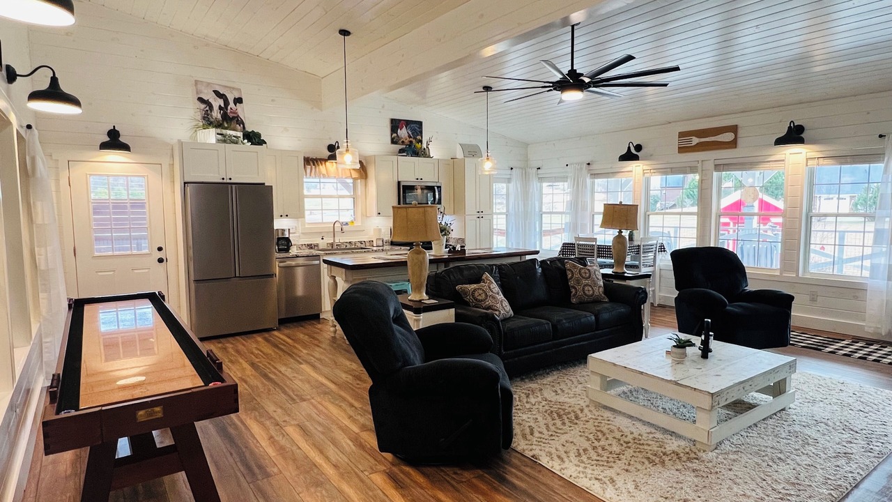 Photo of Livingroom in Dandridge