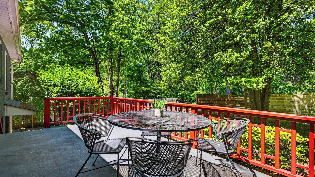 Photo of Outdoor in Black Mountain