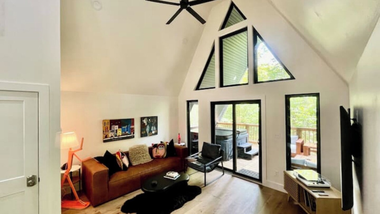 Photo of Livingroom in Rogers