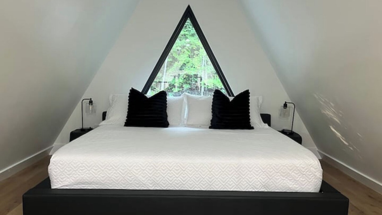 Photo of Bedroom in Rogers