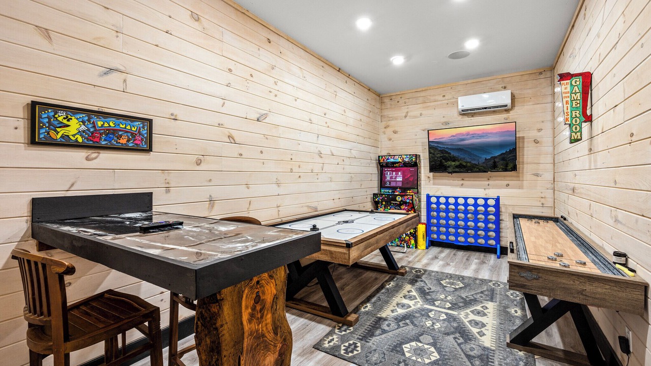 Photo of Bedroom in Sevierville