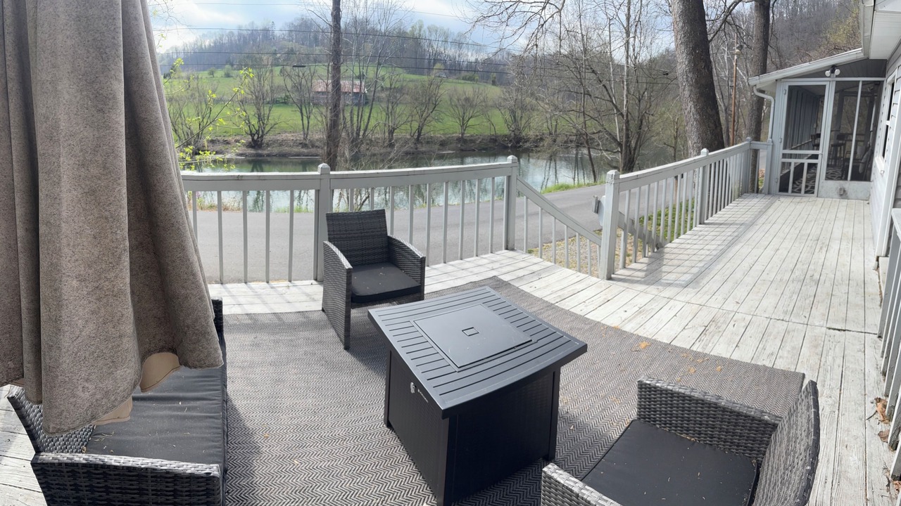 Photo of Patio Balcony in Lynn Garden