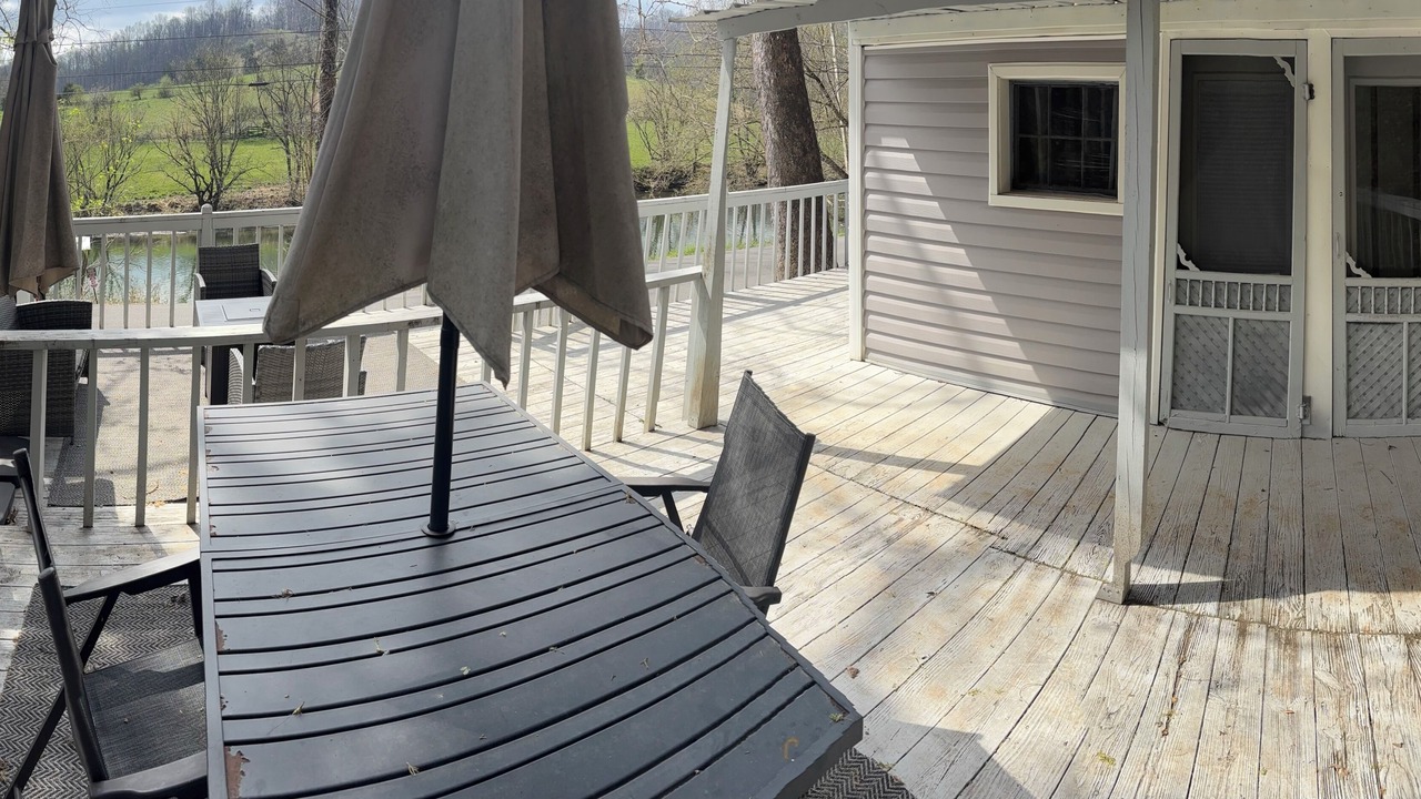 Photo of Outdoor in Lynn Garden