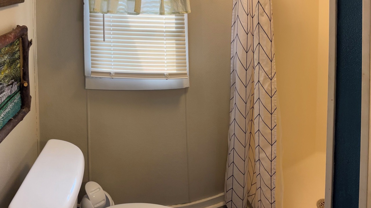 Photo of Bathroom in Lynn Garden