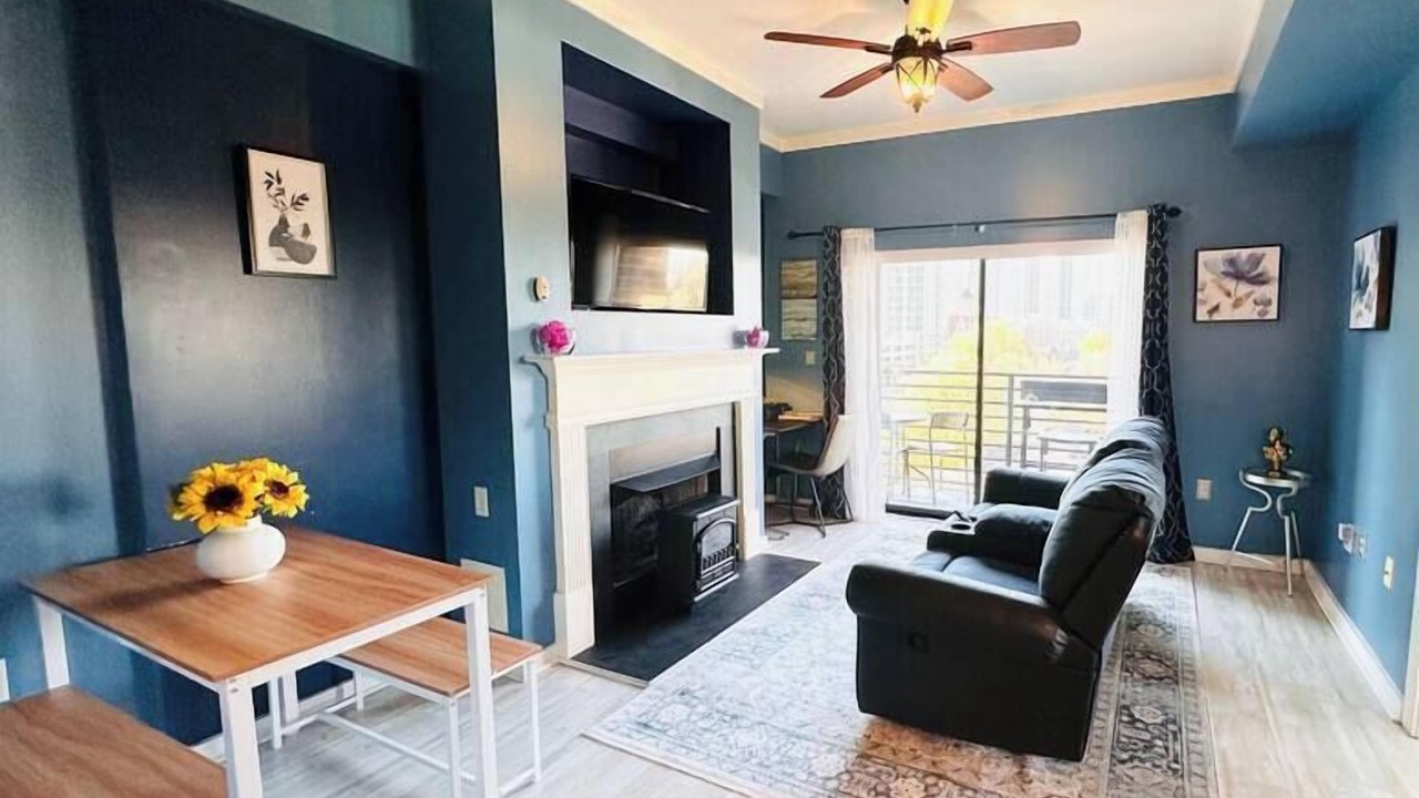Photo of Livingroom in Fourth Ward