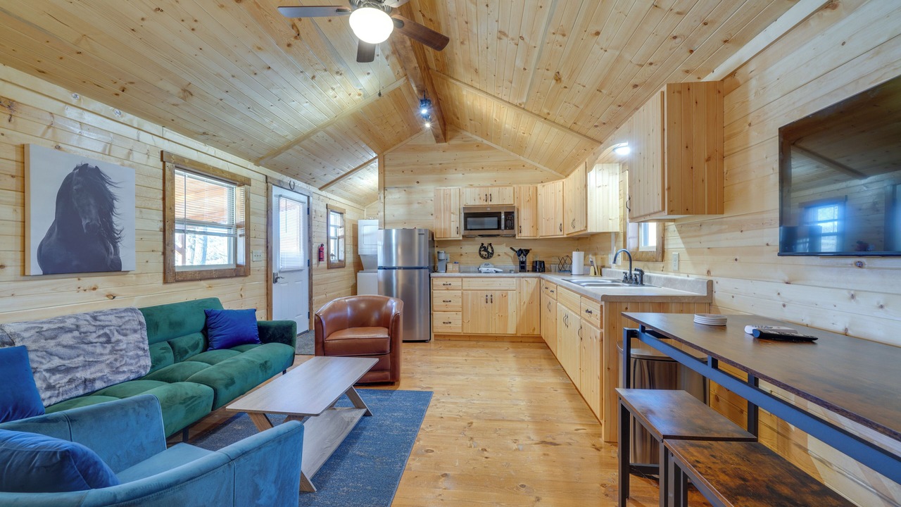 Photo of Livingroom in La Grange