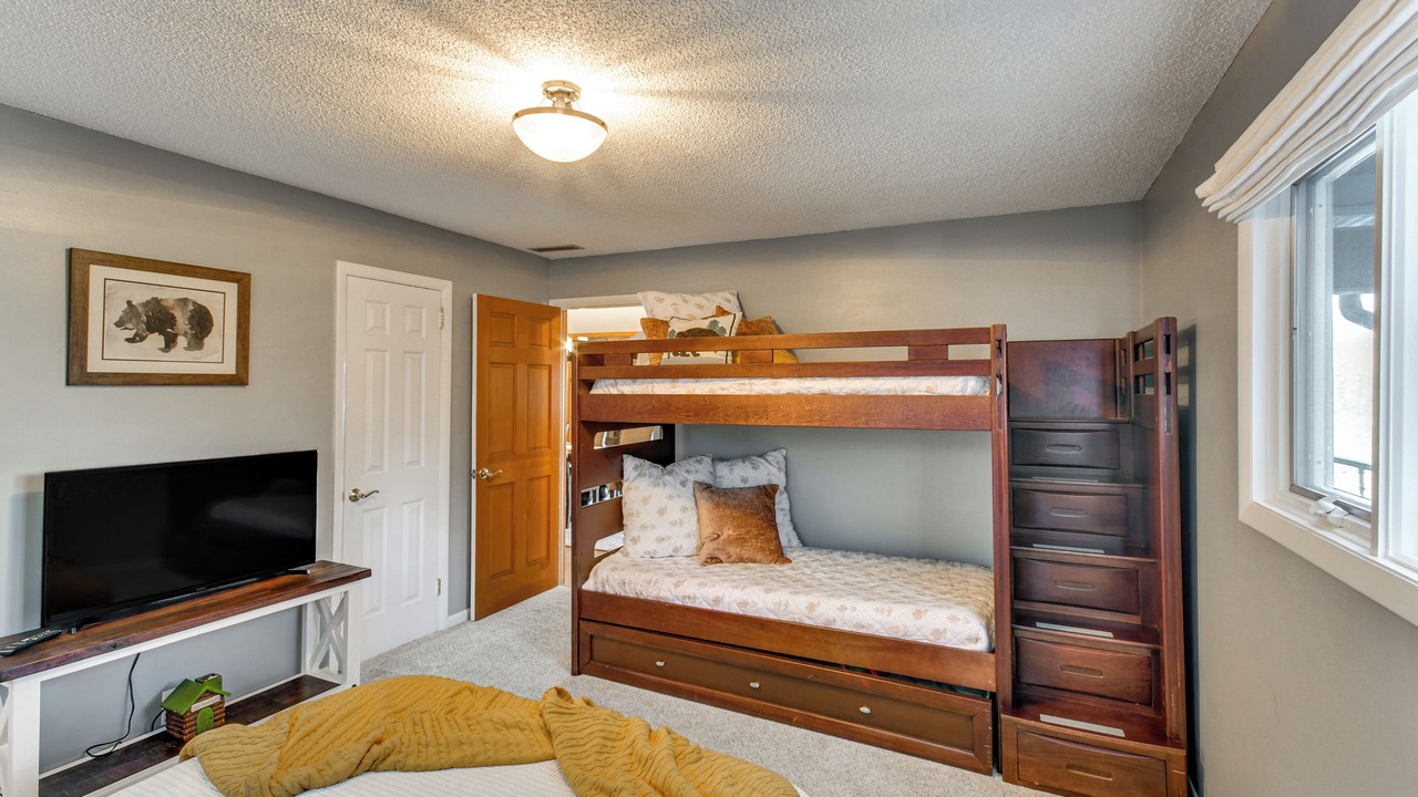 Photo of Bedroom in Lake Lure
