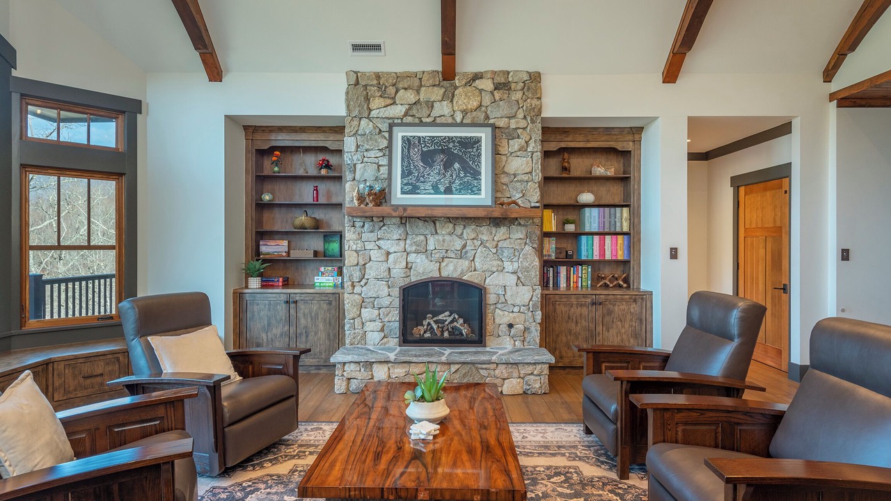 Photo of Livingroom in Black Mountain