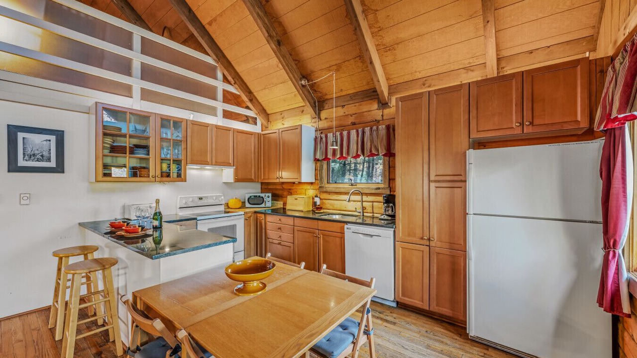 Photo of Kitchen in Berkeley Springs