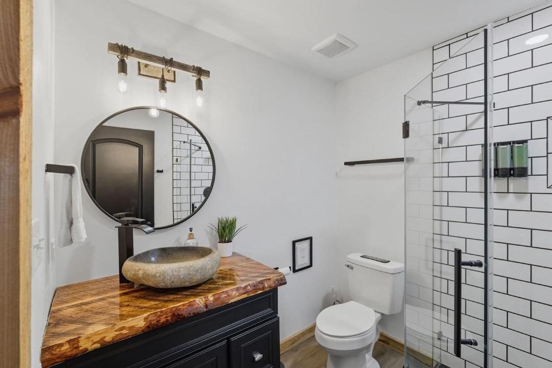 Photo of Bathroom in Rogers