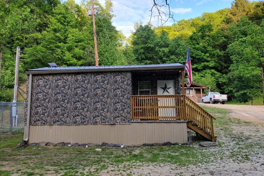 Photo of Others in Blount