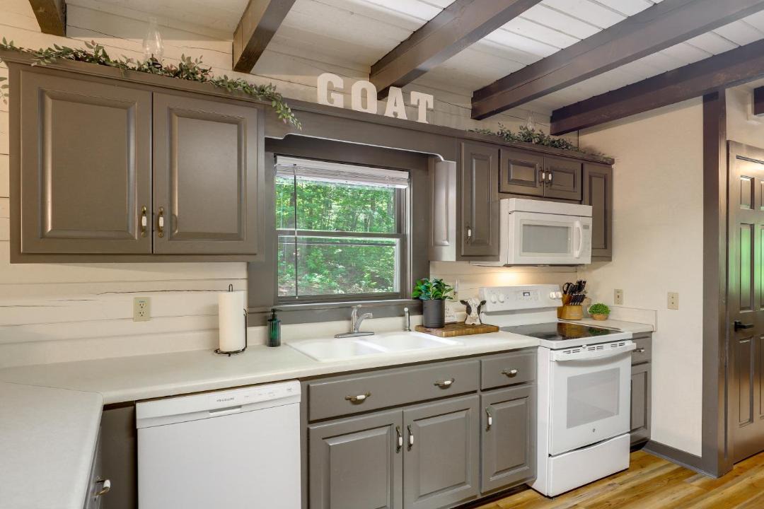 Photo of Kitchen in Vein Mountain