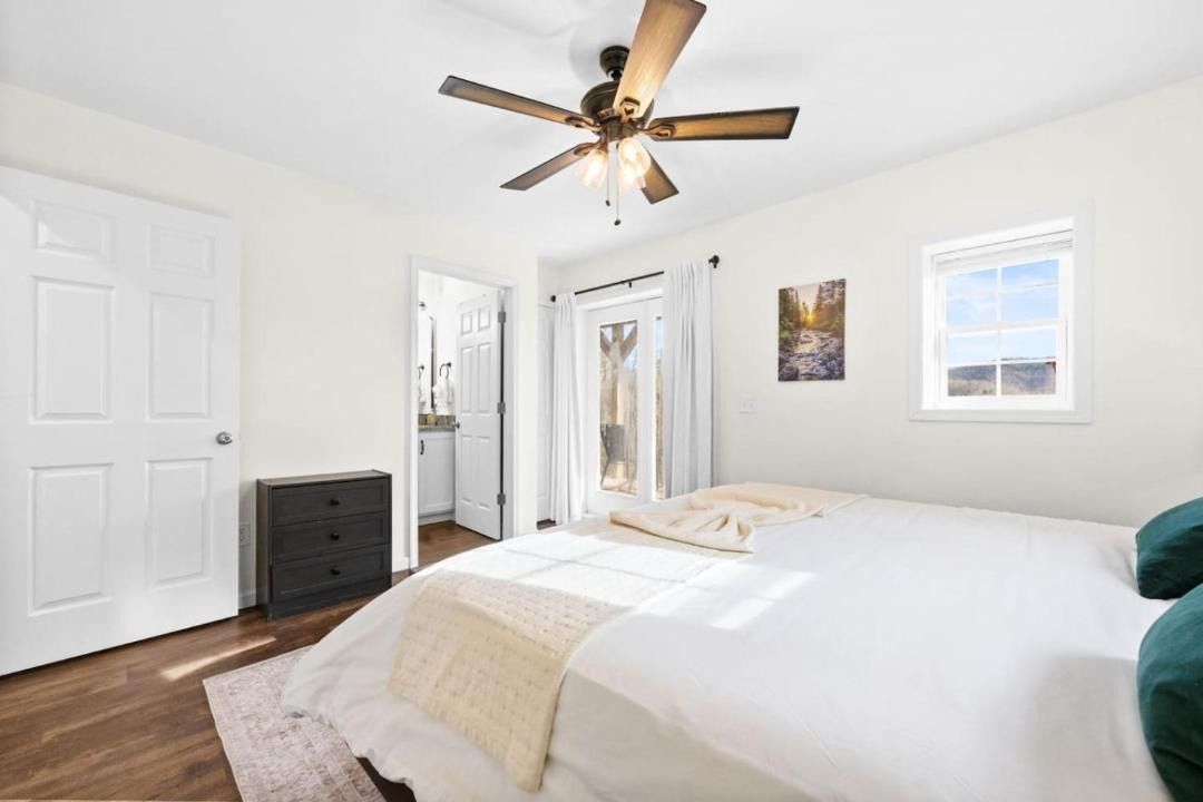 Photo of Bedroom in Ferguson