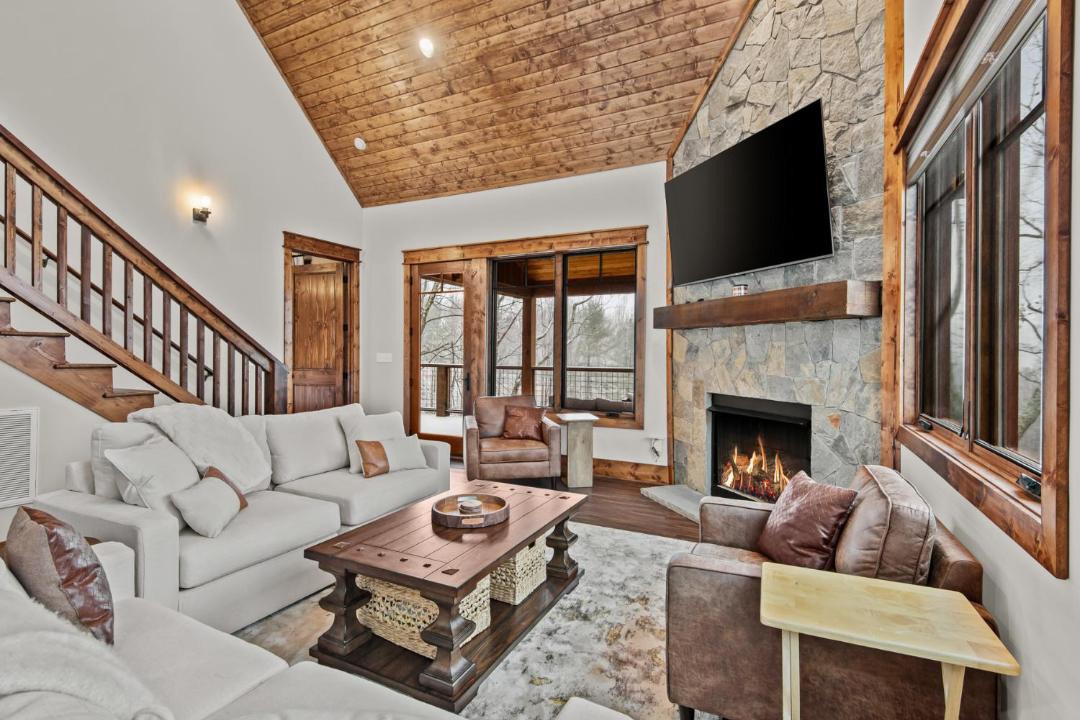 Photo of Livingroom in Banner Elk