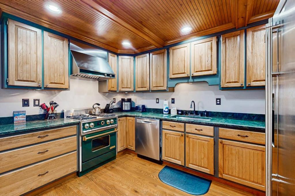 Photo of Kitchen in McHenry