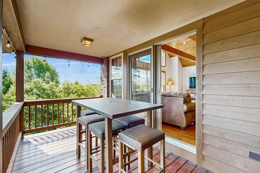 Photo of Patio Balcony in McHenry