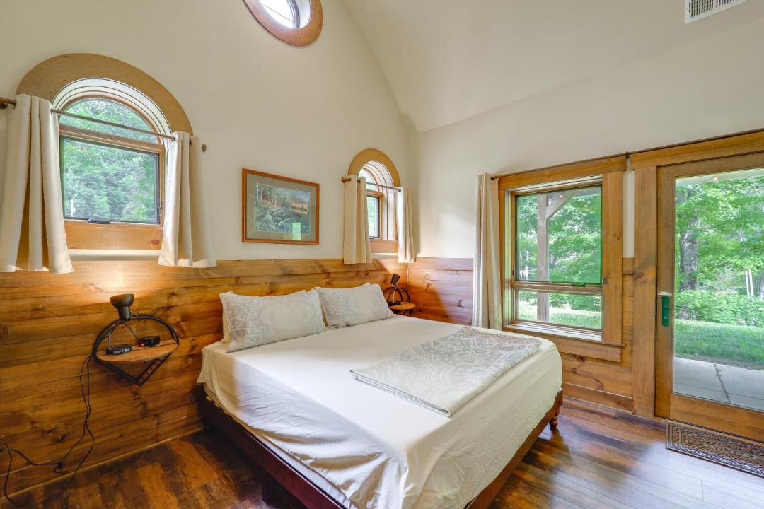 Photo of Bedroom in Elk Park