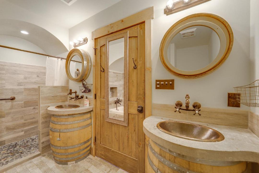 Photo of Bathroom in Elk Park