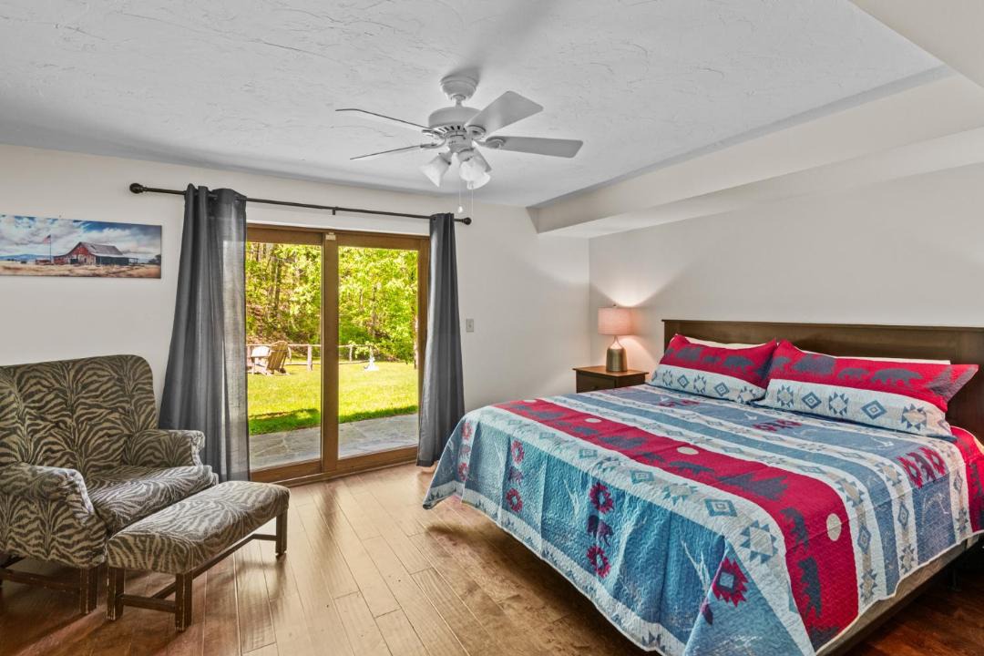 Photo of Bedroom in Elk Park