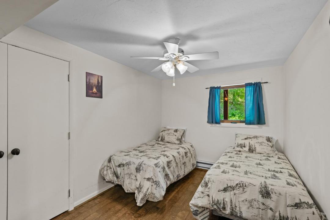 Photo of Bedroom in Elk Park
