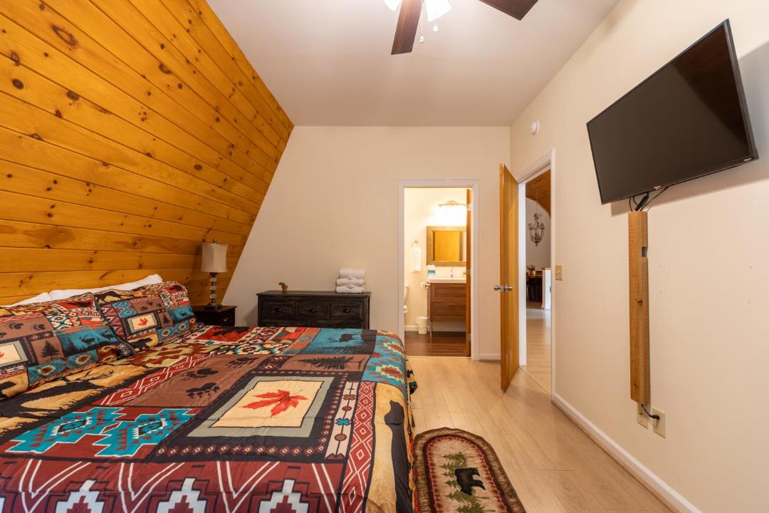 Photo of Bedroom in Elk Park