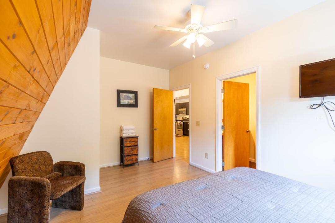 Photo of Bedroom in Elk Park