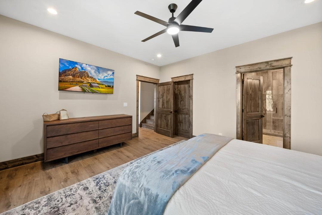 Photo of Bedroom in Elk Park