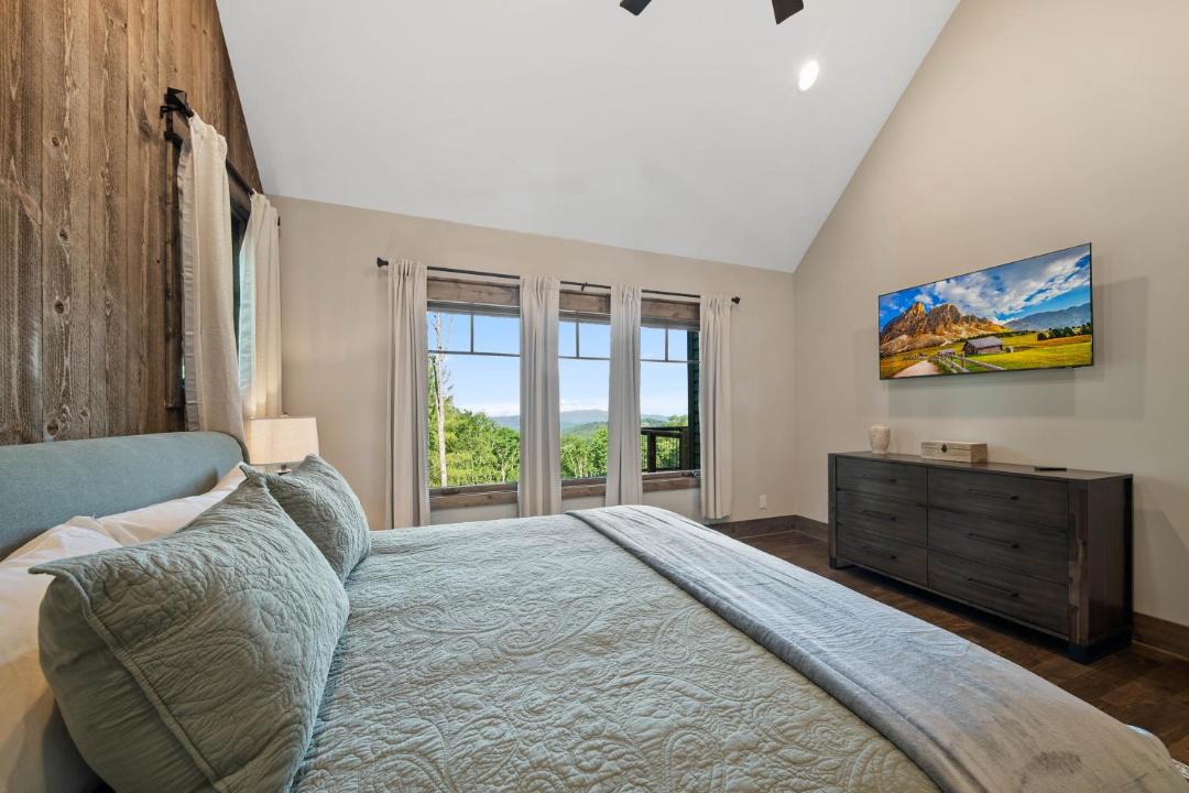 Photo of Bedroom in Elk Park
