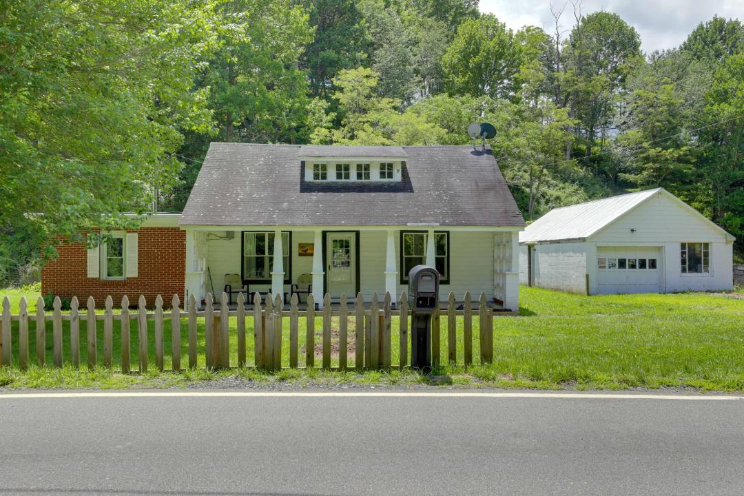 Photo of Others in West Jefferson