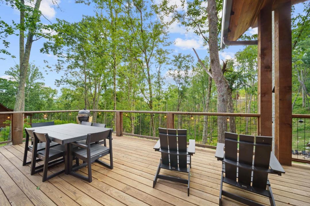 Photo of Patio Balcony in Banner Elk