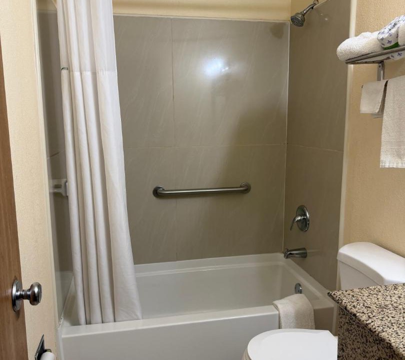 Photo of Bathroom in LaVale