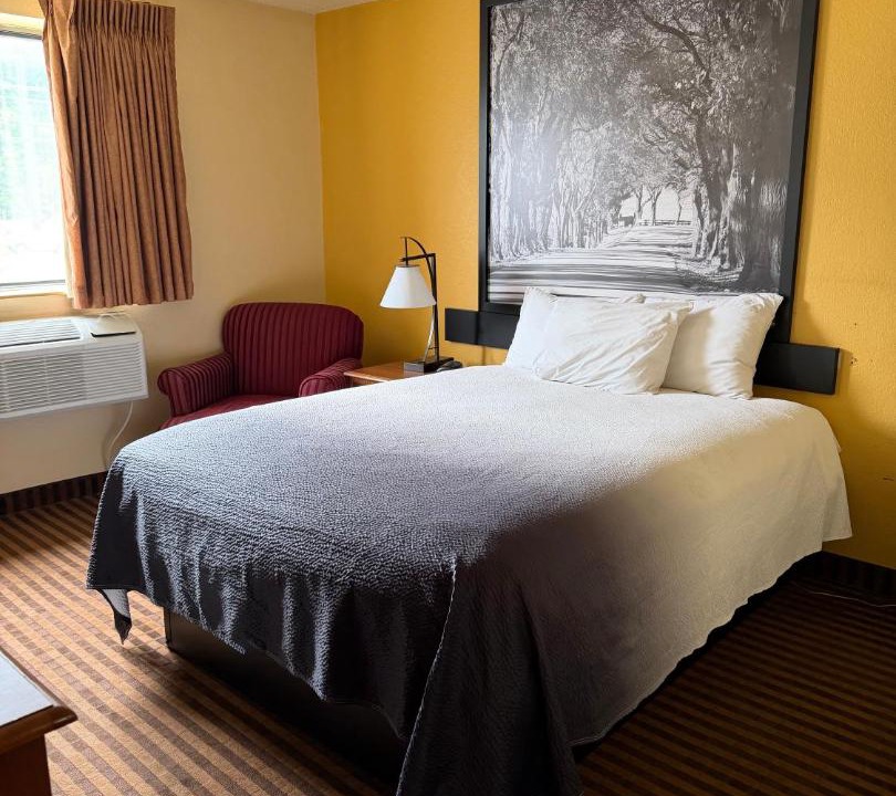 Photo of Bedroom in LaVale