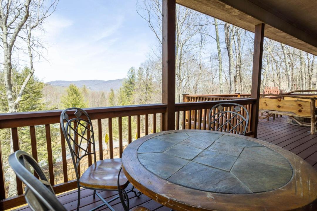 Photo of Patio Balcony in Banner Elk