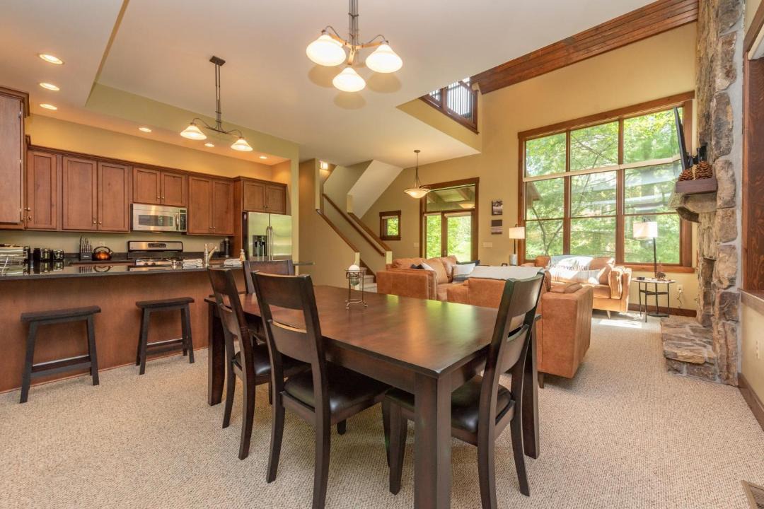 Photo of Kitchen in McHenry